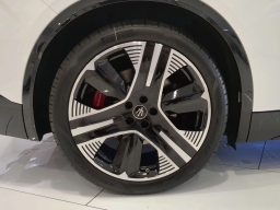 Maserati Grecale Folgore Base AWD 2025