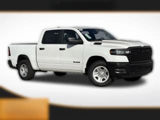 Ram 1500 Tradesman 4x4 Crew Cab 5'7" Box