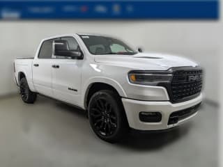 Ram 1500 Limited 4x4 Crew Cab 5'7" Box