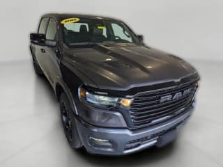 Ram 1500 Laramie 4x4 Crew Cab 5'7" Box