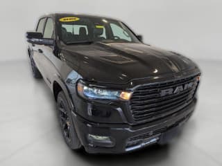 Ram 1500 Laramie 4x4 Crew Cab 5'7" Box