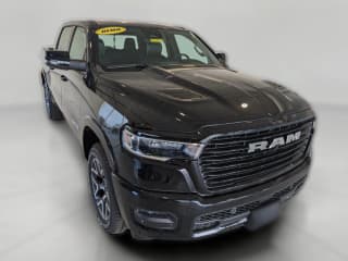 Ram 1500 Laramie 4x4 Crew Cab 5'7" Box