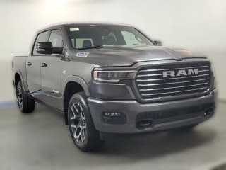 Ram 1500 Laramie 4x4 Crew Cab 5'7" Box