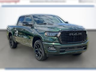 Ram 1500 Laramie 4x4 Crew Cab 5'7" Box