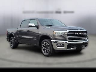 Ram 1500 Laramie 4x4 Crew Cab 5'7" Box