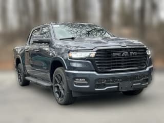 Ram 1500 Laramie 4x4 Crew Cab 5'7" Box