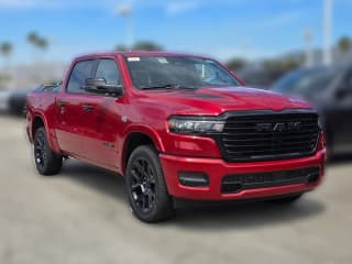 Ram 1500 Laramie 4x4 Crew Cab 5'7" Box