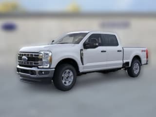 Ford Super Duty F-250 SRW XLT 4WD Crew Cab 6.75' Box