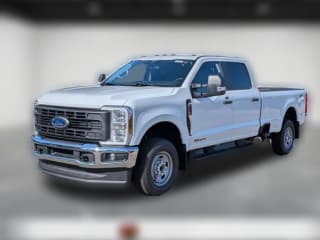 Ford Super Duty F-250 SRW XL 4WD Crew Cab 8' Box