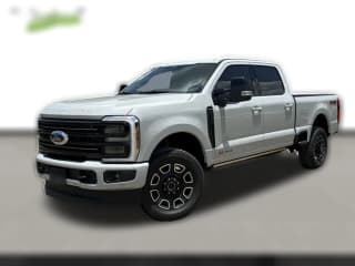 Ford Super Duty F-250 SRW Platinum 4WD Crew Cab 6.75' Box