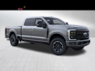 Ford Super Duty F-350 SRW Platinum 4WD Crew Cab 6.75' Box