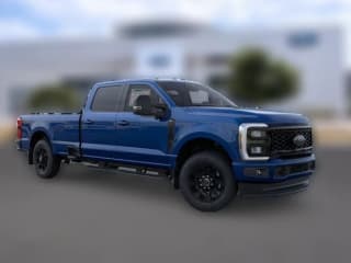 Ford Super Duty F-350 SRW XLT 4WD Crew Cab 8' Box