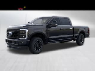 Ford Super Duty F-350 SRW Platinum 4WD Crew Cab 6.75' Box