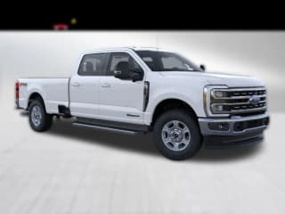 Ford Super Duty F-350 SRW XLT 4WD Crew Cab 8' Box