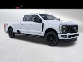 Ford Super Duty F-350 SRW LARIAT 4WD Crew Cab 8' Box
