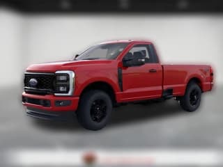 Ford Super Duty F-350 SRW XL 4WD Reg Cab 8' Box