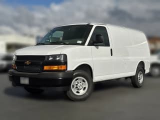 Chevrolet Express Cargo Van Work Van RWD 2500 135"