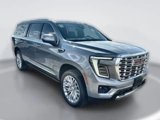 GMC Yukon XL Denali 2WD 4dr