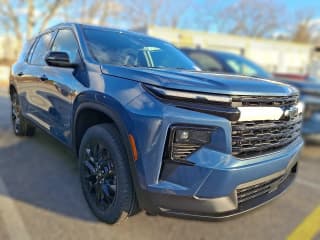 Chevrolet Traverse FWD LT 4dr