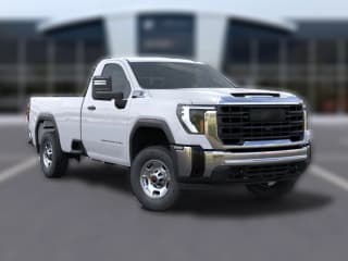 GMC Sierra 2500HD Pro 2WD Reg Cab 142"