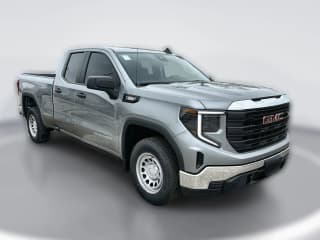 GMC Sierra 1500 Pro 2WD Double Cab 147"