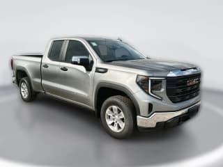 GMC Sierra 1500 Pro 2WD Double Cab 147"