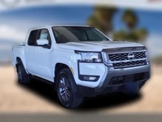 Nissan Frontier SV Crew Cab 4x2