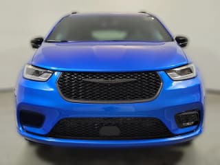 Chrysler Pacifica Limited FWD