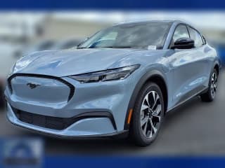 Ford Mustang Mach-E Select RWD