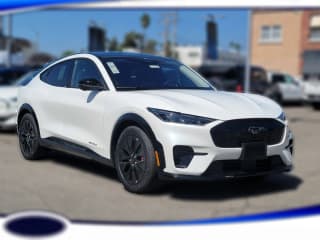 Ford Mustang Mach-E Premium RWD