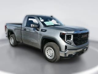 GMC Sierra 1500 Pro 2WD Reg Cab 126"