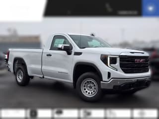 GMC Sierra 1500 Pro 4WD Reg Cab 140"