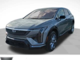 Cadillac OPTIQ AWD 4dr Luxury w/1SC