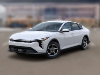 Kia K4 LXS Sedan