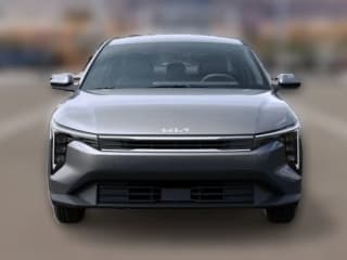 Kia K4 LXS Sedan