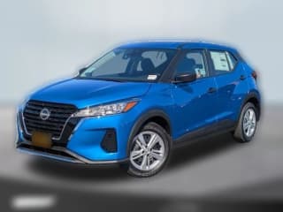 Nissan Kicks Play S FWD