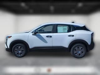 Nissan Kicks S AWD
