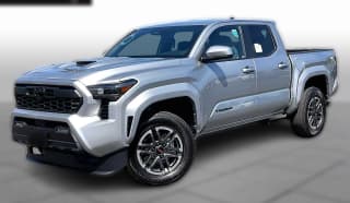 Toyota Tacoma 2WD SR5 Double Cab 6' Bed AT (Natl)