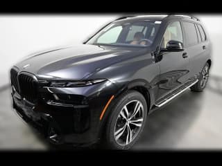 BMW X7 xDrive40i Sports Activity Vehicle