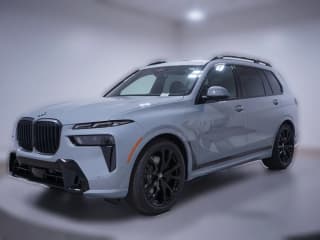 BMW X7 xDrive40i Sports Activity Vehicle