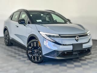 Nissan LEAF PLATINUM+ FWD