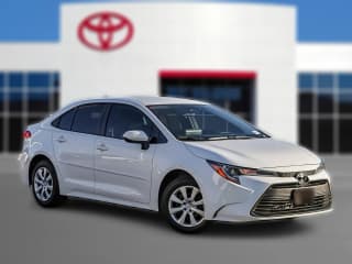 Toyota Corolla LE CVT (Natl)