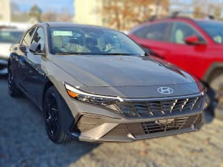 Hyundai Elantra SEL Sport IVT