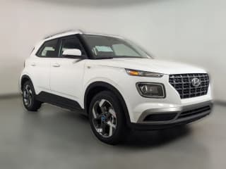 Hyundai Venue SEL FWD
