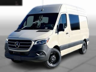 Mercedes-Benz Sprinter Crew Van Standard Roof 4-Cyl Diesel HO 2500 Standard Roof I4 Diesel HO 144" RWD