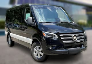 Mercedes-Benz Sprinter Cargo Van 2500 Standard Roof I4 Diesel HO 144" RWD