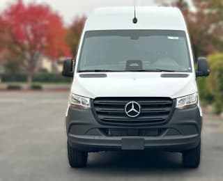Mercedes-Benz Sprinter Crew Van Standard Roof 4-Cyl Diesel 2500 Standard Roof I4 Diesel 144" RWD