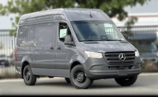 Mercedes-Benz Sprinter Crew Van Standard Roof 4-Cyl Diesel HO 2500 Standard Roof I4 Diesel HO 144" RWD