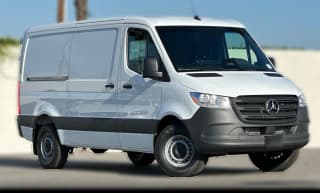 Mercedes-Benz Sprinter Crew Van Standard Roof 4-Cyl Diesel HO 2500 Standard Roof I4 Diesel HO 144" RWD
