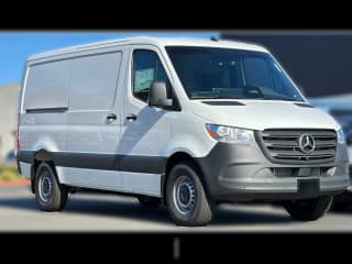 Mercedes-Benz Sprinter Crew Van Standard Roof 4-Cyl Diesel HO 2500 Standard Roof I4 Diesel HO 144" RWD